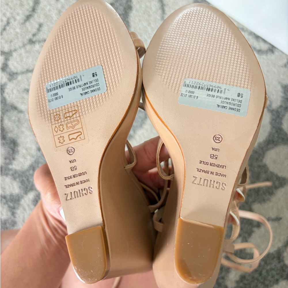 Schutz Deonne Strappy Ankle-Tie Wedge Sandals in Nude NWT - Picture 6 of 7